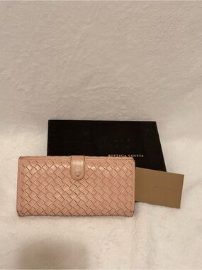 Bottega Veneta Intrecciato Nappa Leather Continental Wallet in Light Pink w/ Box